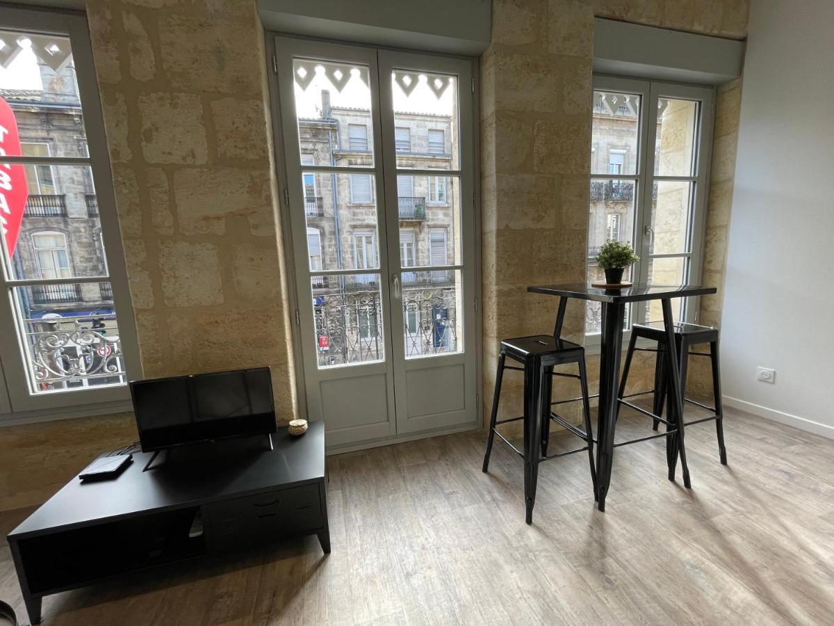 Magnifique Appartement Pour 2 Avec Climatisation Et Belle Pierre Bordelaise Bordeaux Zewnętrze zdjęcie