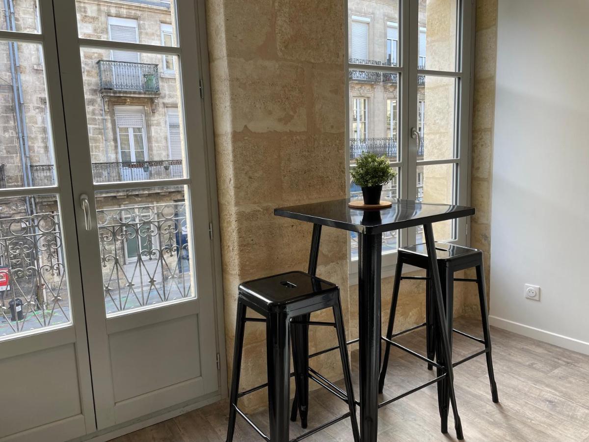 Magnifique Appartement Pour 2 Avec Climatisation Et Belle Pierre Bordelaise Bordeaux Zewnętrze zdjęcie