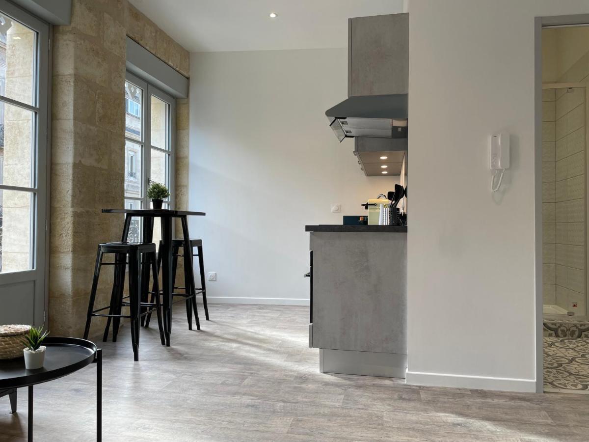 Magnifique Appartement Pour 2 Avec Climatisation Et Belle Pierre Bordelaise Bordeaux Zewnętrze zdjęcie