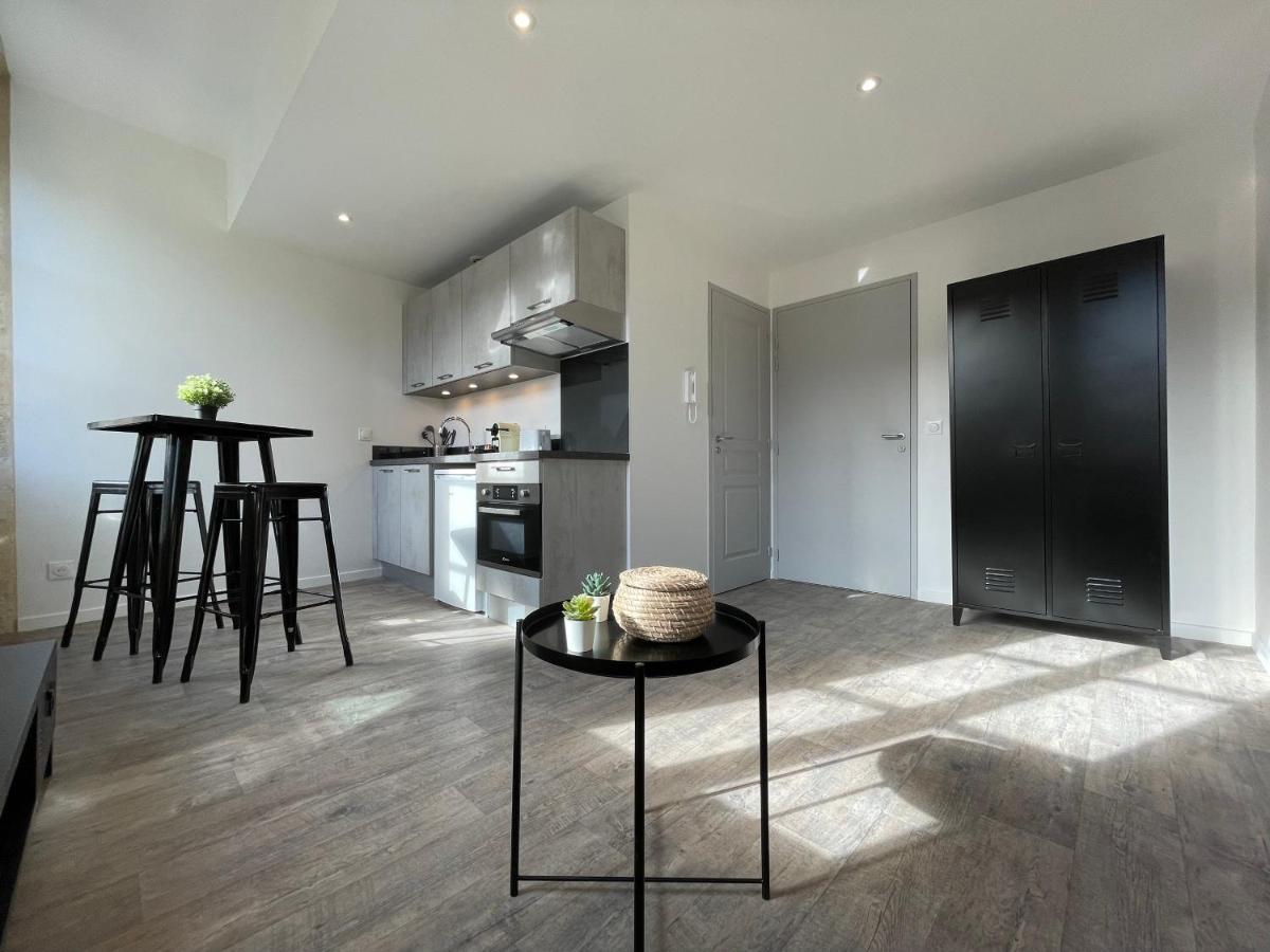 Magnifique Appartement Pour 2 Avec Climatisation Et Belle Pierre Bordelaise Bordeaux Zewnętrze zdjęcie