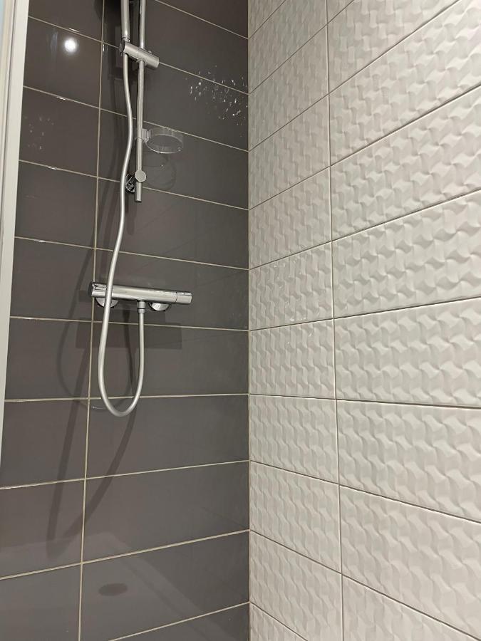 Magnifique Appartement Pour 2 Avec Climatisation Et Belle Pierre Bordelaise Bordeaux Zewnętrze zdjęcie
